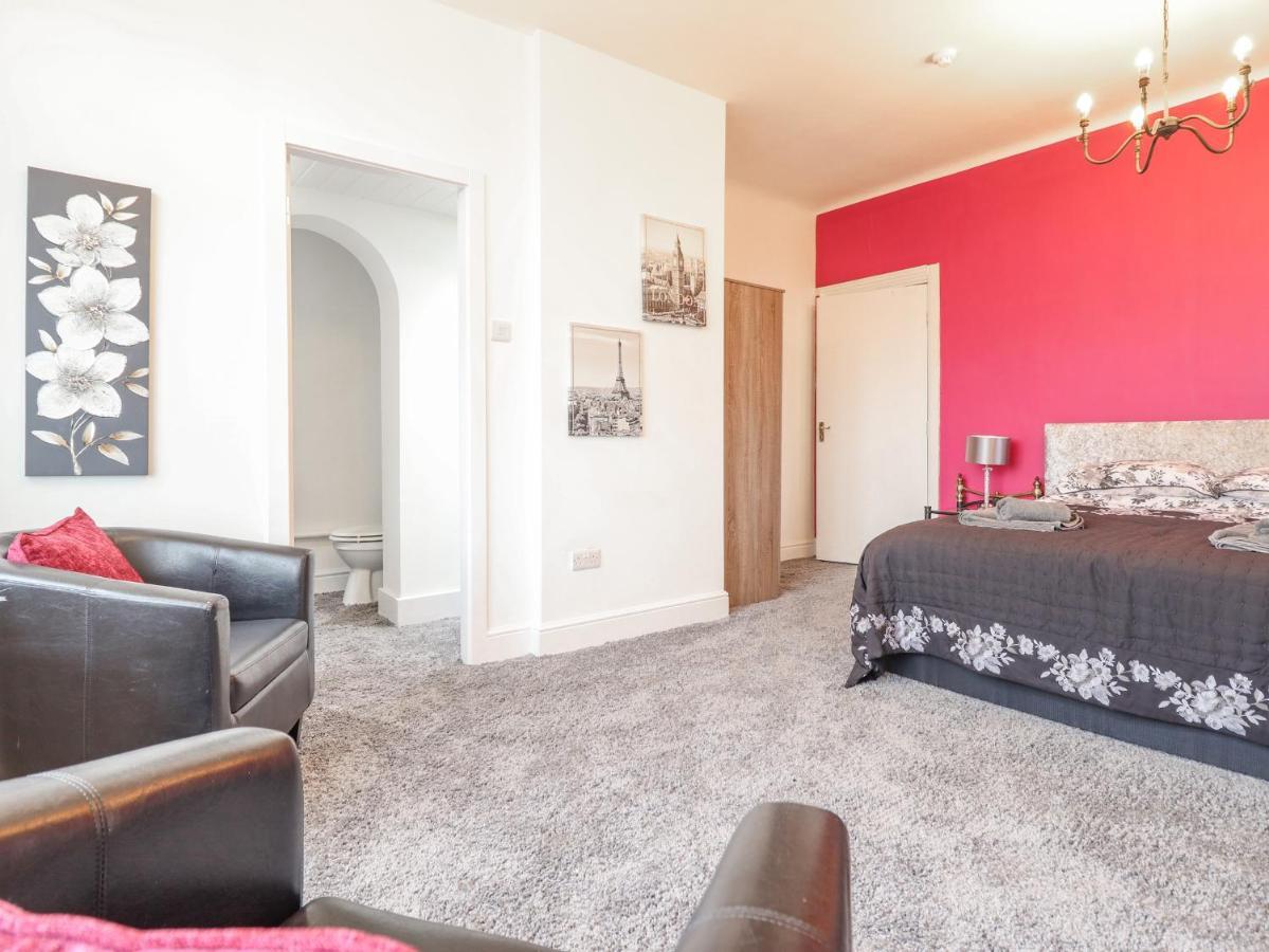 Gwynant Villa Rhyl Buitenkant foto